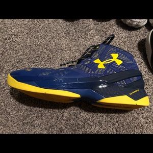Under Armour Basketball Shoes